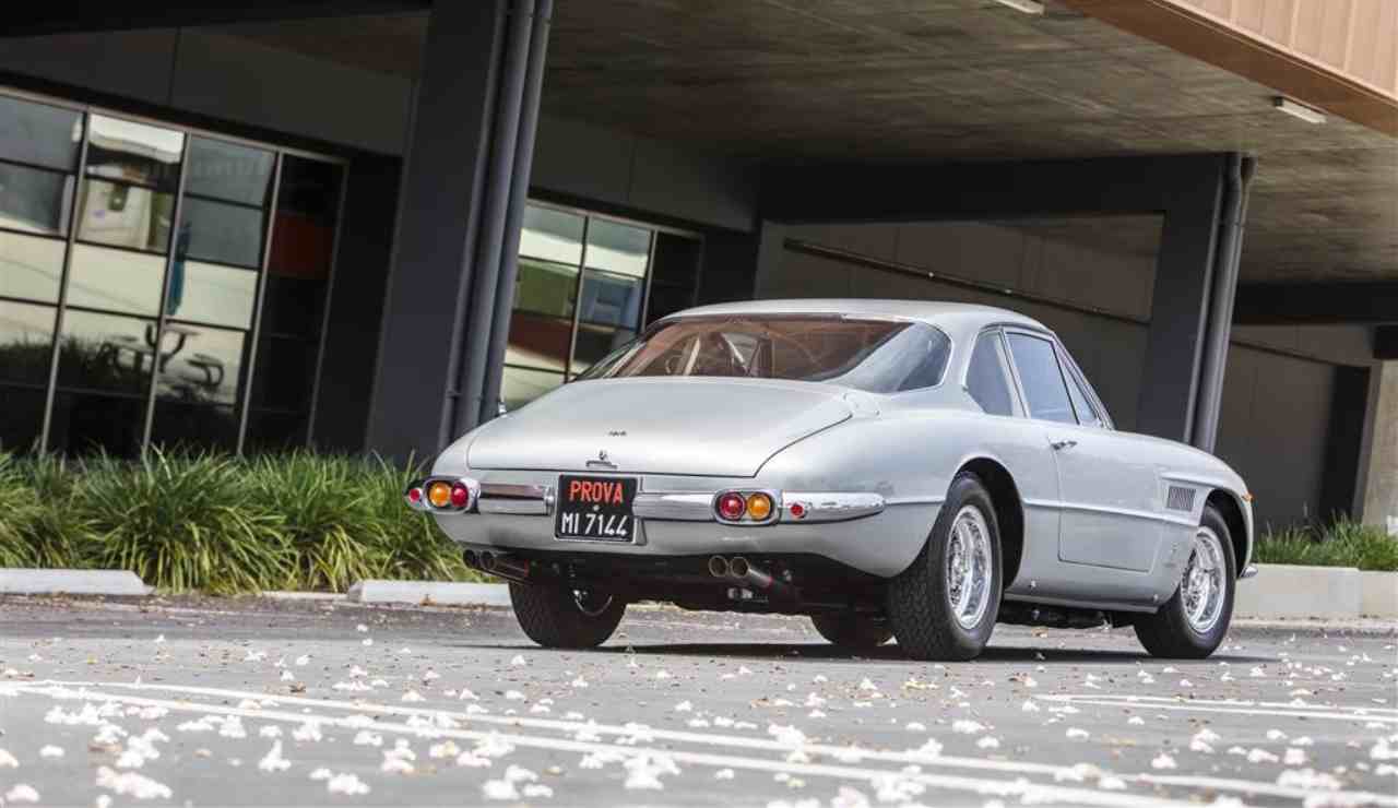 Ferrari 400 Superamerica