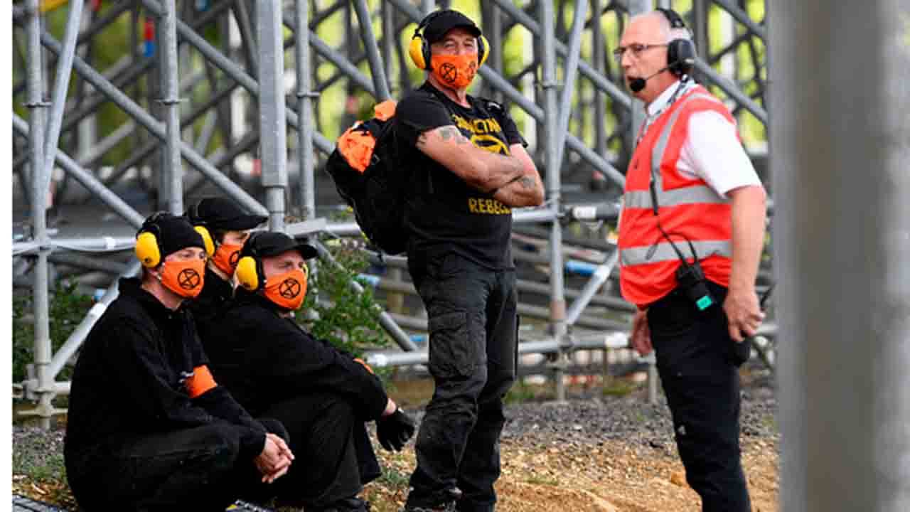 Silverstone Extinction Rebellion