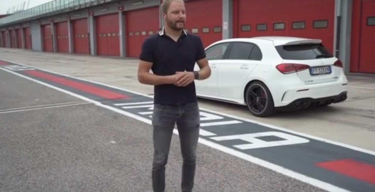  Bottas, test drive a Imola sulla Mercedes AMG A 45: il video a tutta velocità