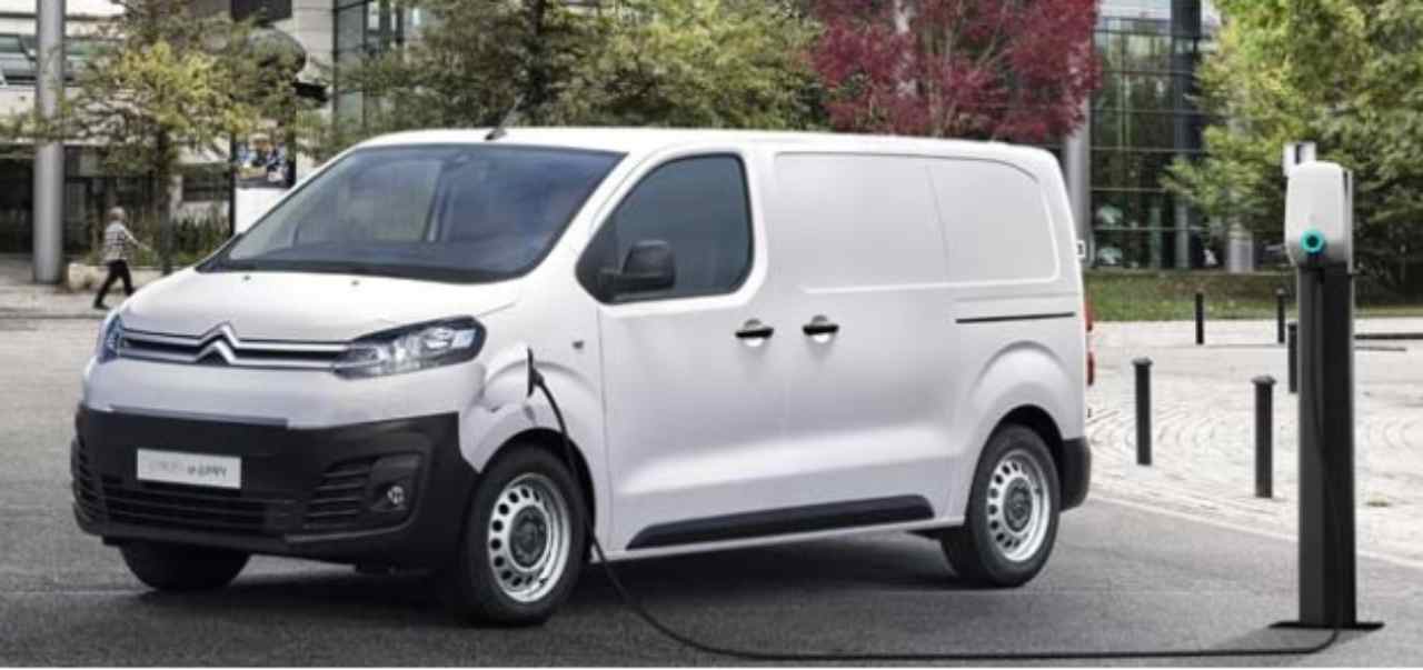 Citroen e-Jumpy, furgone elettrico in vendita: prezzo e autonomia