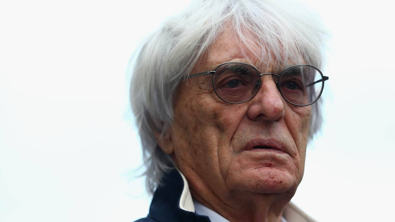 “Ferrari, prendi Briatore come team principal”, il consiglio di Ecclestone