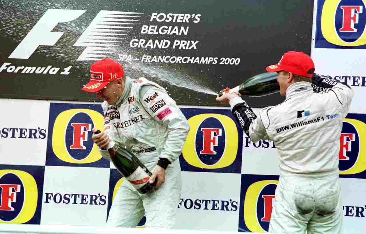F1 GP Belgio 2000: Hakkinen e il mitico sorpasso a Schumacher e Zonta - Video