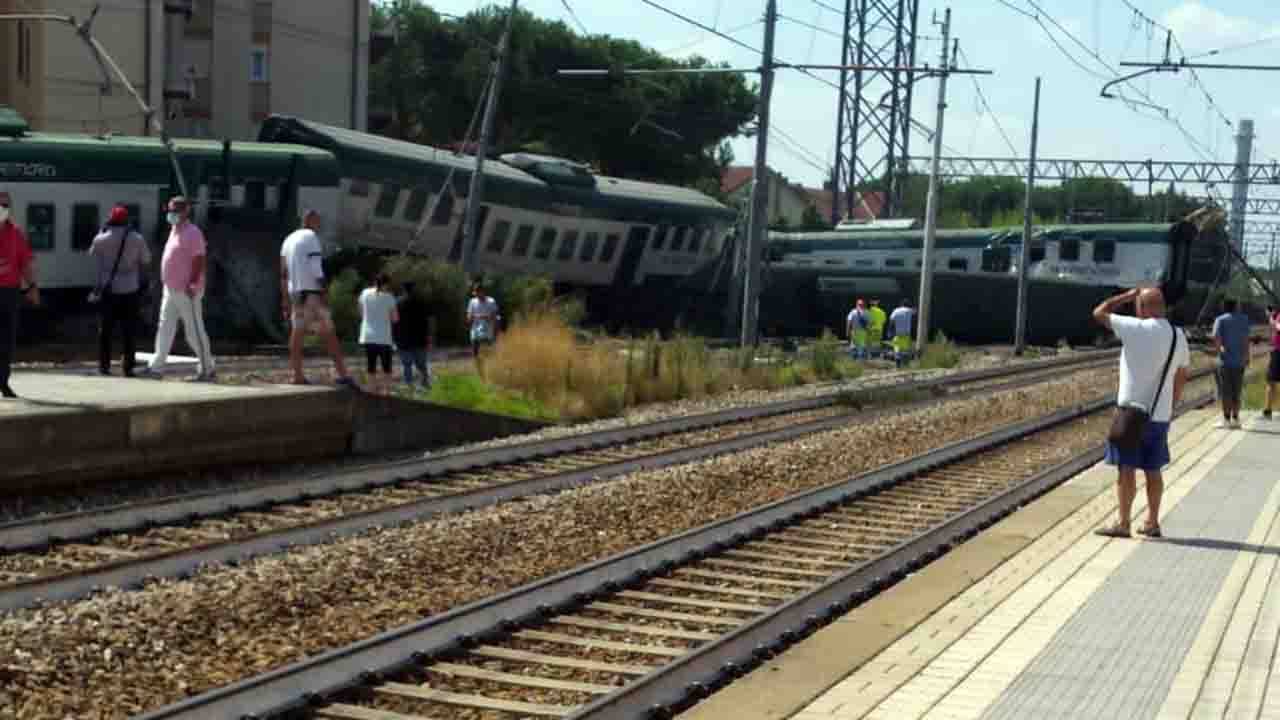 Treno Deragliato Carnate