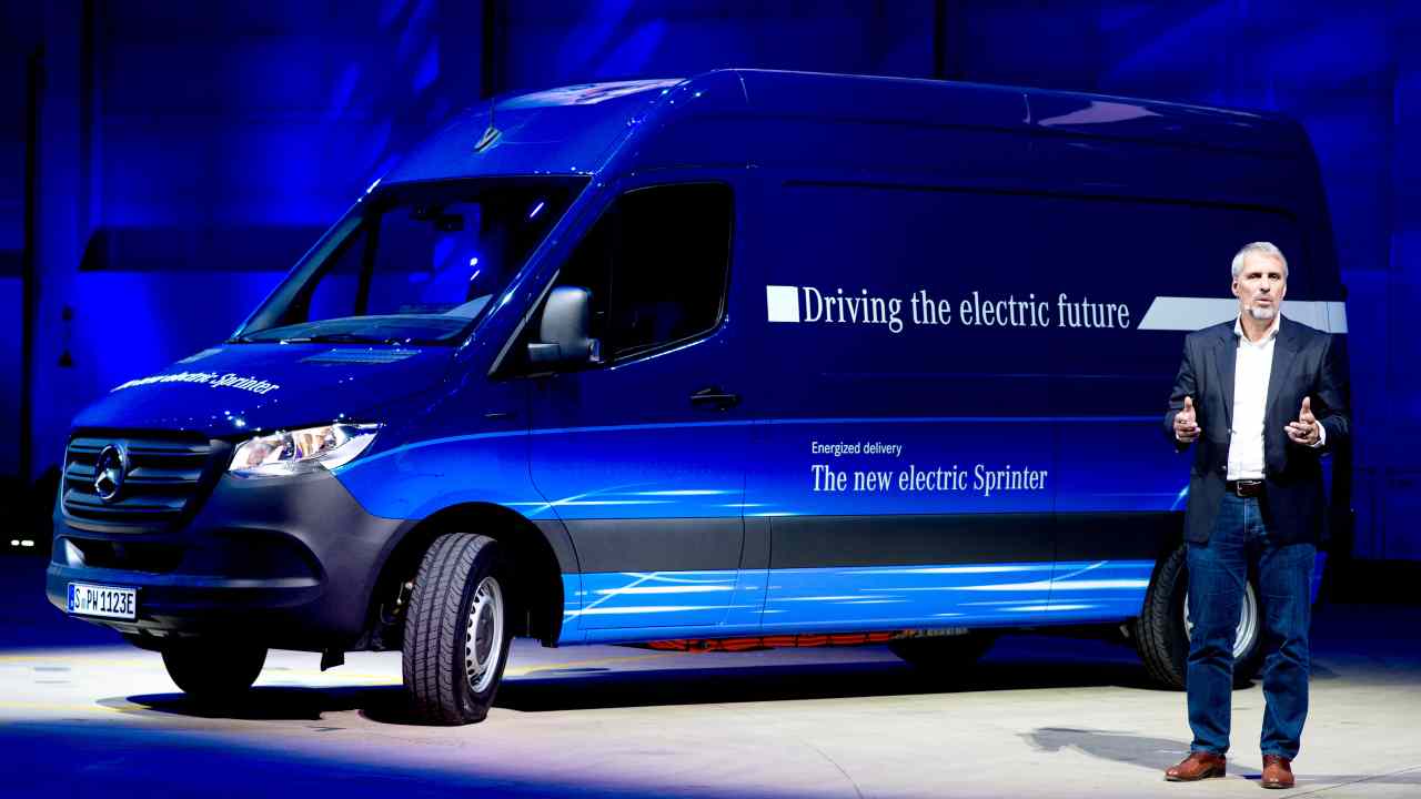 Amazon sceglie i furgoni elettrici Mercedes per la logistica, i dettagli del modello