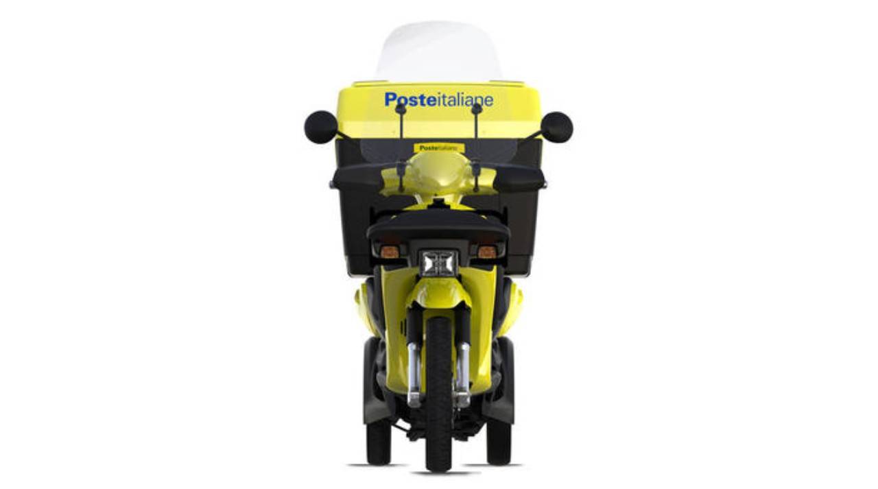 Piaggio 3W-Delivery, lo scooter per Poste Italiane