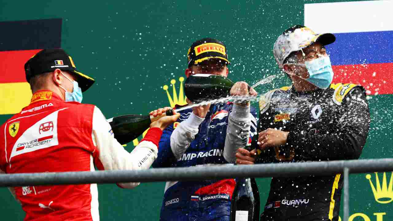 Formula 2, GP Belgio: doppietta Prema. Shwartzman trionfa davanti a Schumacher