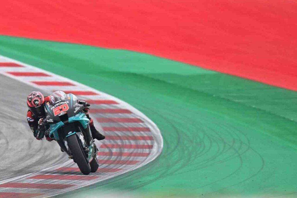 Segui in tempo reale le qualifiche del MotoGP Austria, quarto appuntamento del Mondiale. Quartararo vuole allungare in classifica su Vinales