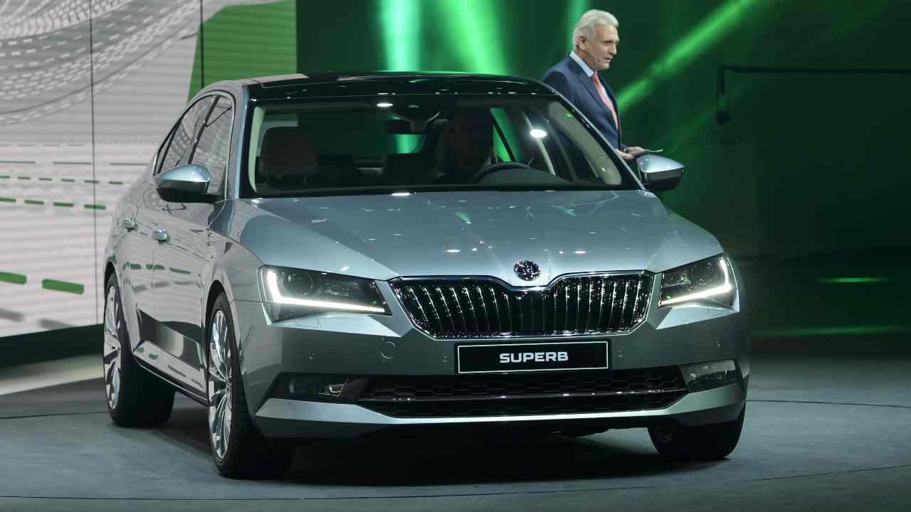 Tour de France 2020, la auto Skoda per la Grand Boucle: i modelli