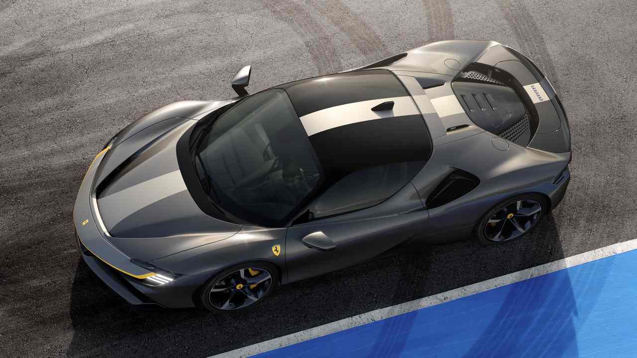 Ferrari SF90 Stradale, motore ibrido da 1000 cv: l’analisi