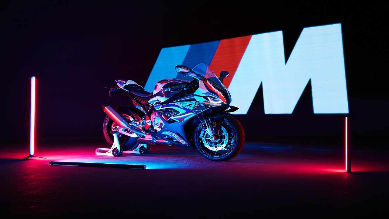 BMW M1000 RR