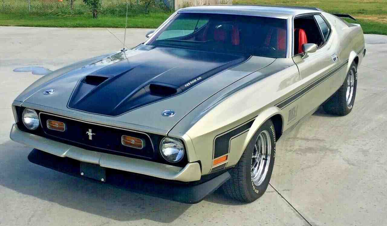 Ford Mustang Mach 1