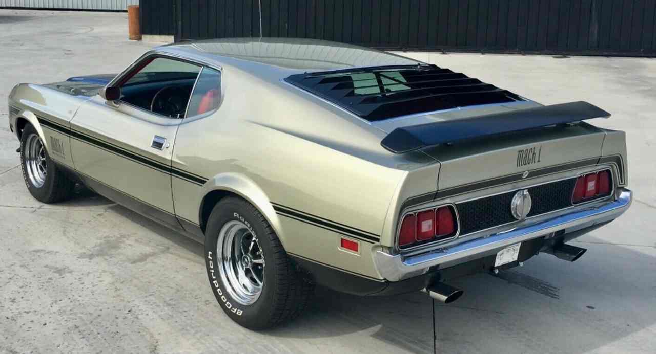 Ford Mustang Mach 1