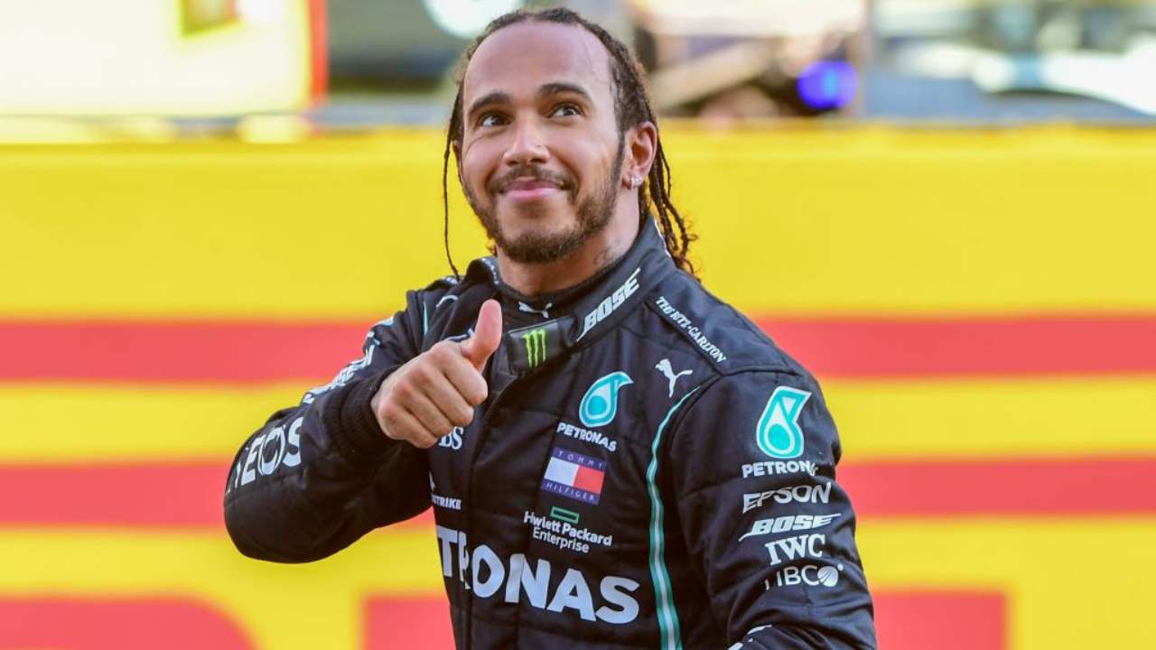 F1 GP Mugello, Hamilton si gode il trionfo: "Gara durissima, pista fenomenale"