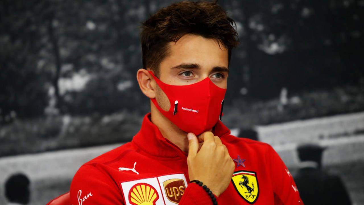 F1 GP Monza, Leclerc che incidente al 25° giro: il video del violento impatto
