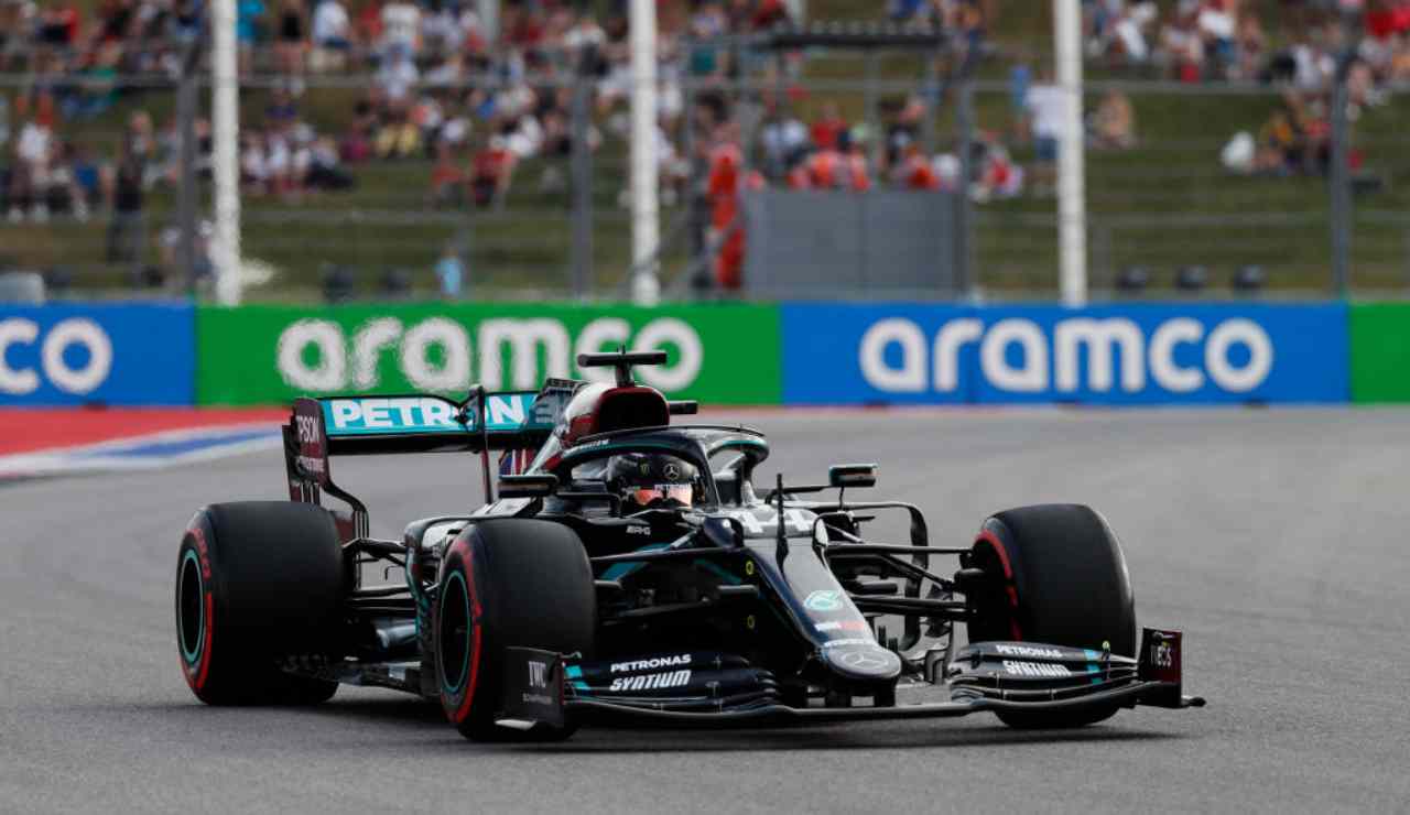 Mercedes F1 GP Russia