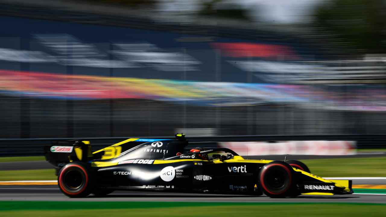 GP Monza, Ocon e il team radio della discordia con la Renault - Video