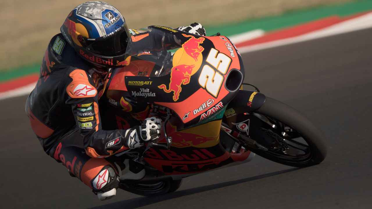 Raul Fernandez pole Moto 3