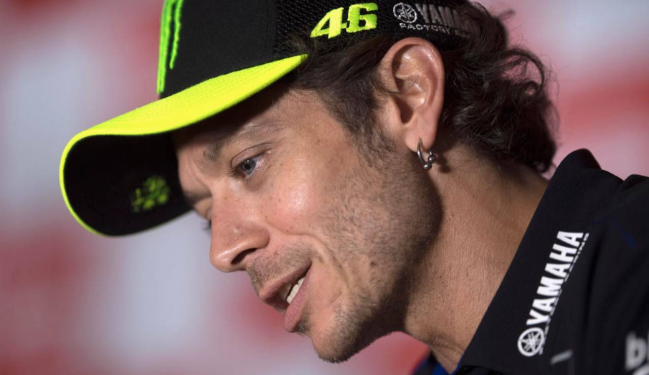 Valentino Rossi, Viagra sul casco: la novità per il GP di Misano - Foto