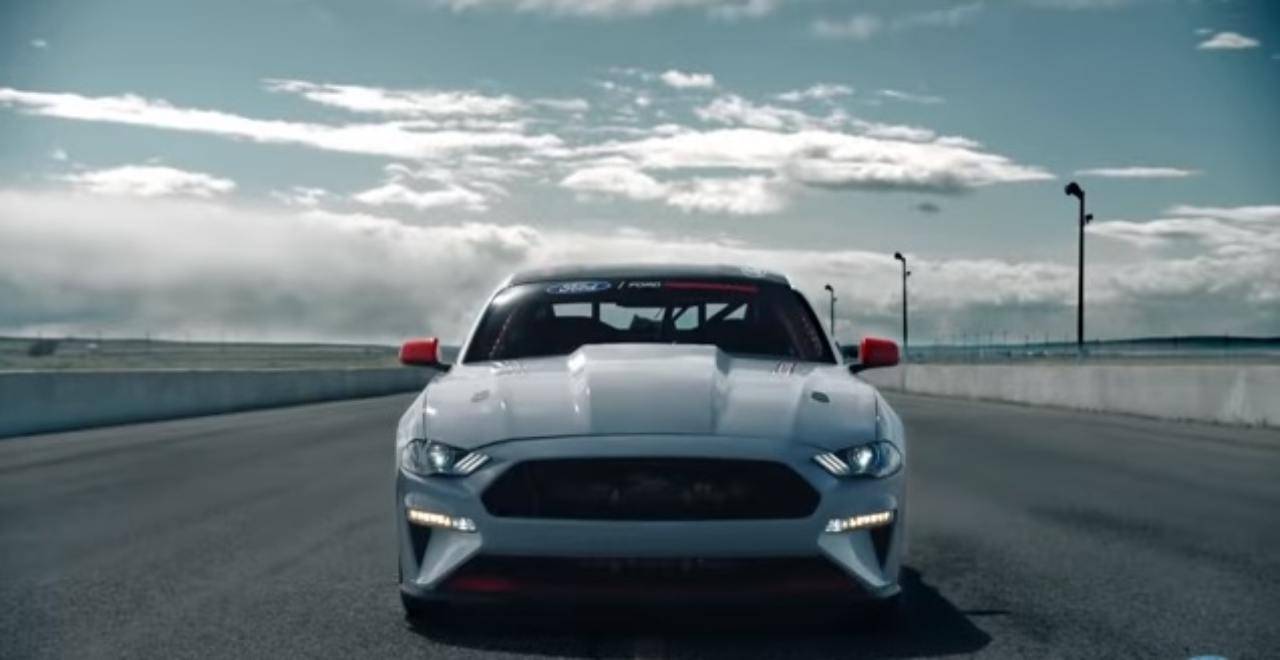 Ford Mustang Cobra Jet 1400: un bolide elettrico da 1.500 cavalli - VIDEO