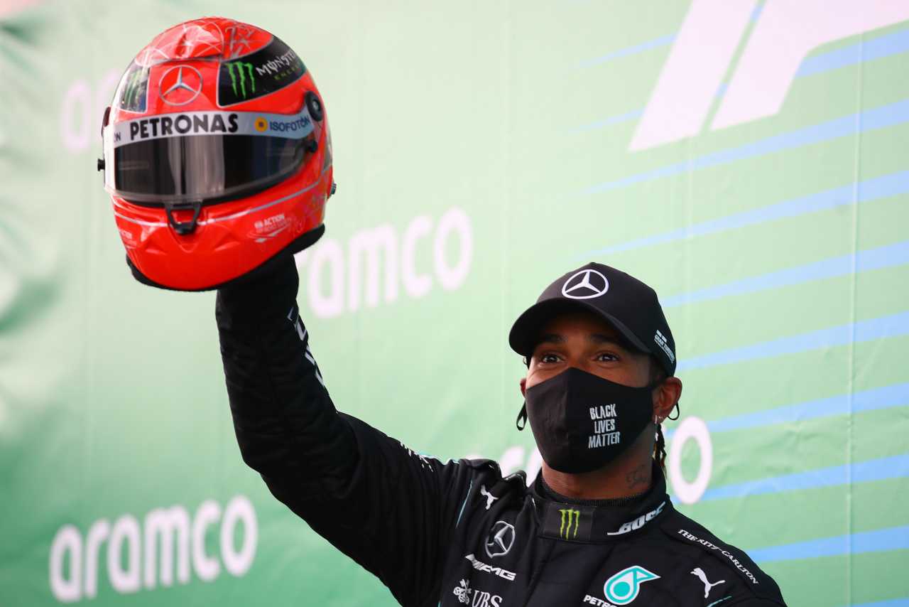 F1, Hamilton raggiunge Schumacher: i più vincenti di sempre, la classifica