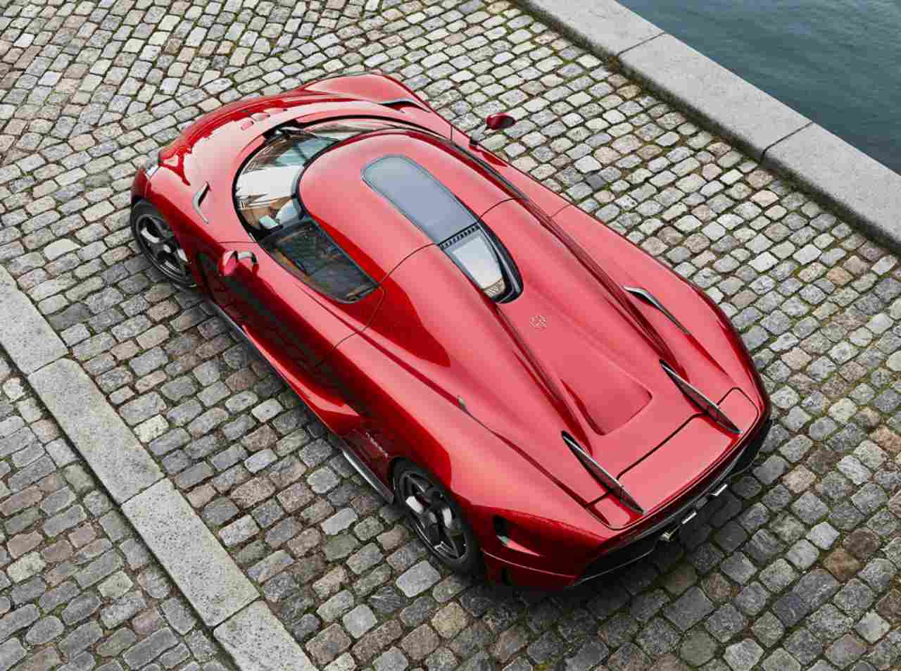 Koenigsegg Regera a marcia singola, l'impressionante accelerazione - Video