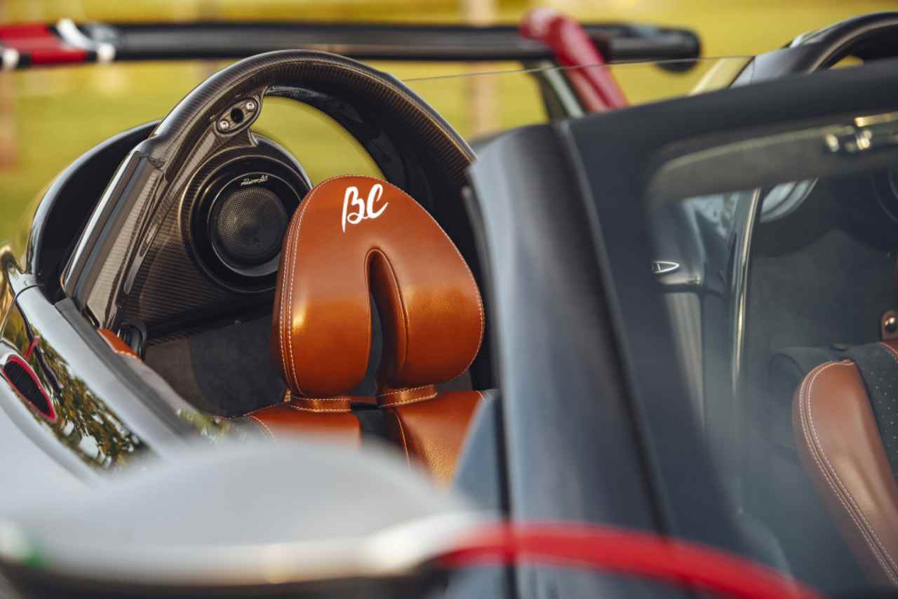 Pagani Huayra R, debutto con motore aspirato: la conferma - Video