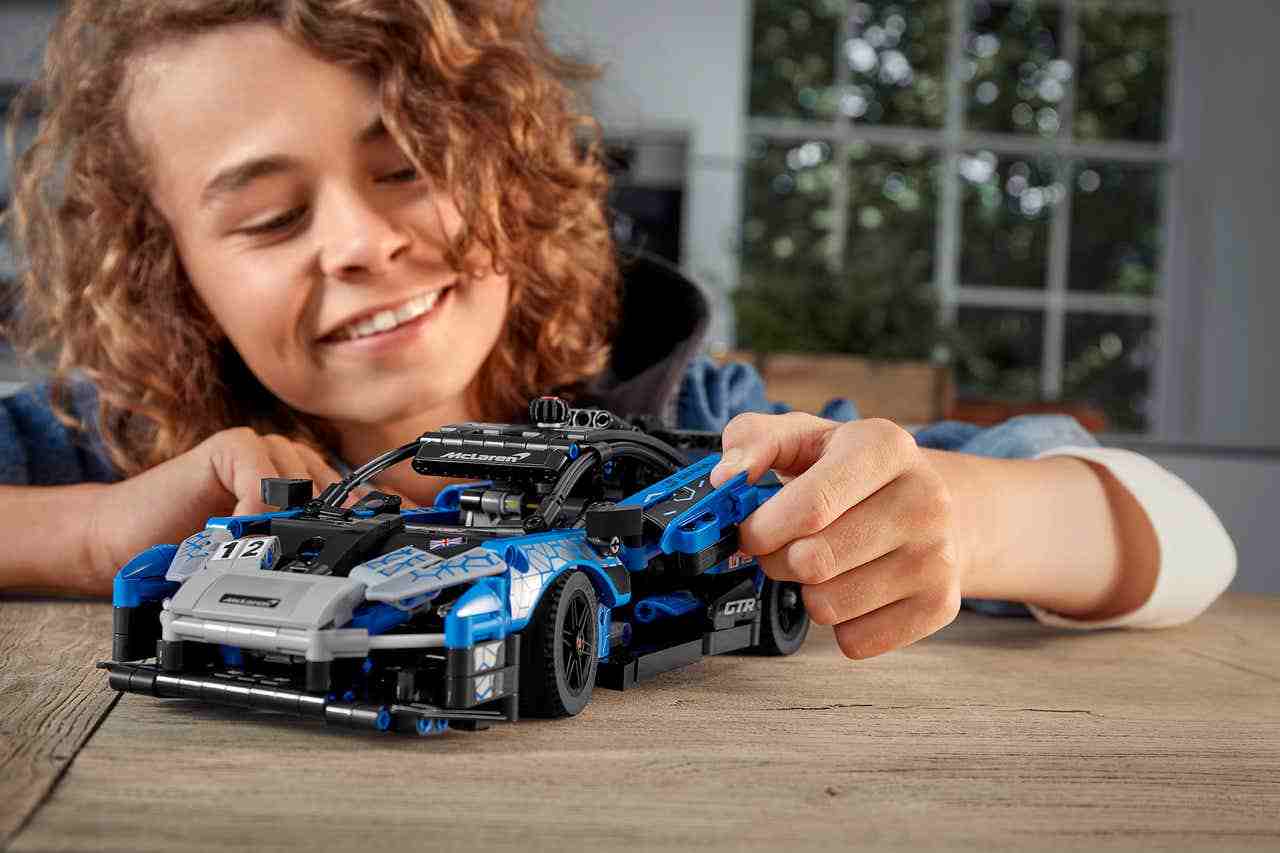 McLaren Senna GTR nella collezione Lego: caratteristiche e prezzo