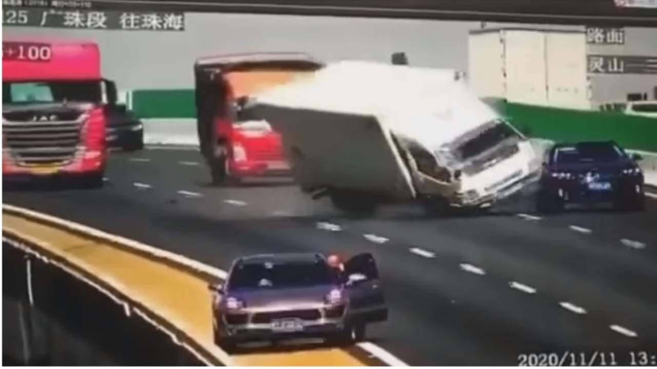 Incidente Auto Cina