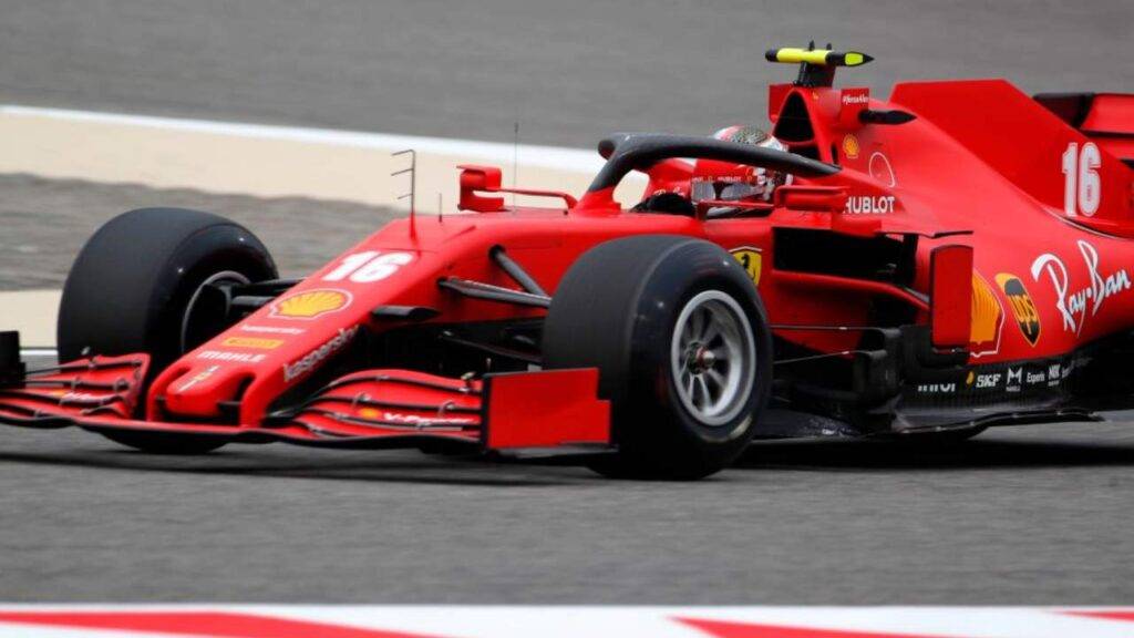 Charles Leclerc F1 GP Bahrain casco