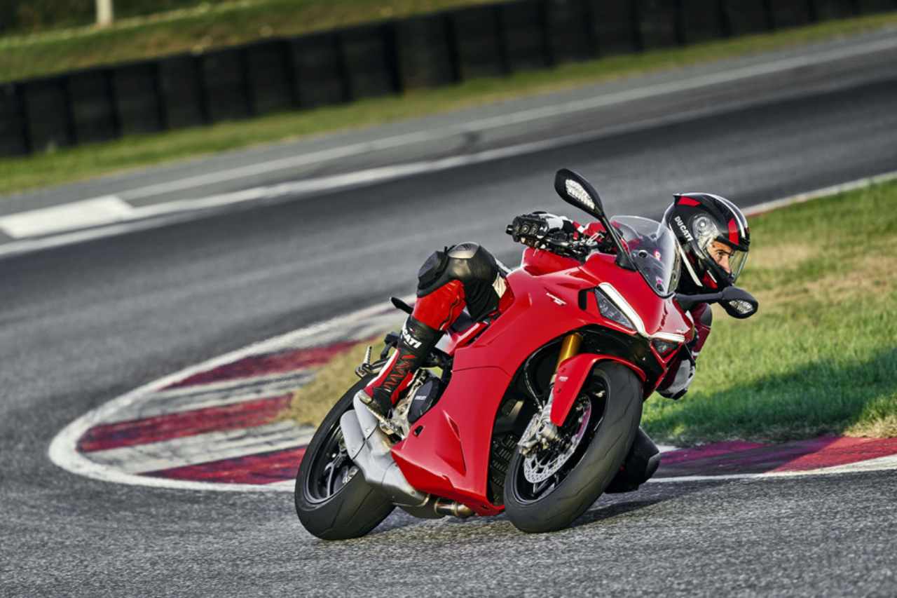 Ducati Panigale V4 e Supersport 950: tutte le novità per il 2021