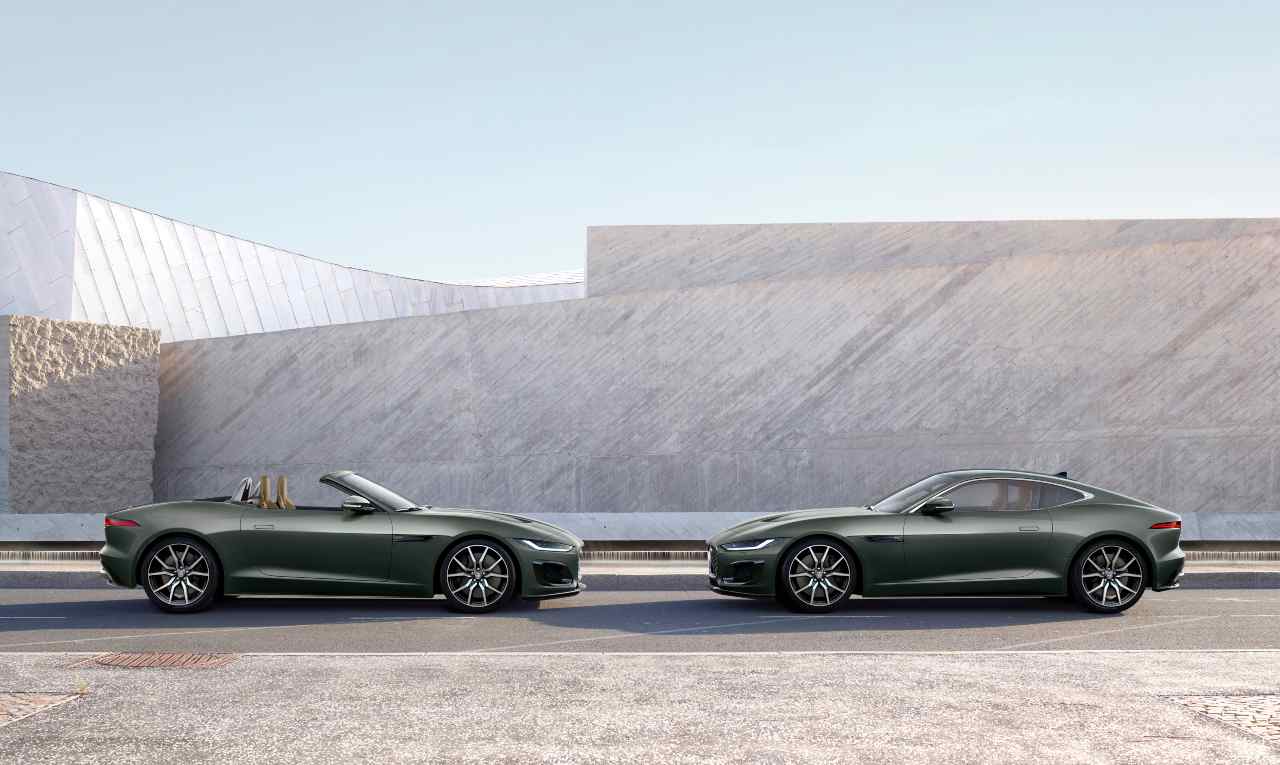 Jaguar F-Type, omaggio per i sessant'anni di un classico: caratteristiche e prezzo