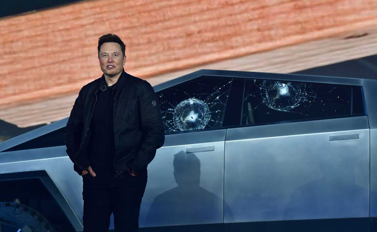 Tesla Cybertruck Elon Musk