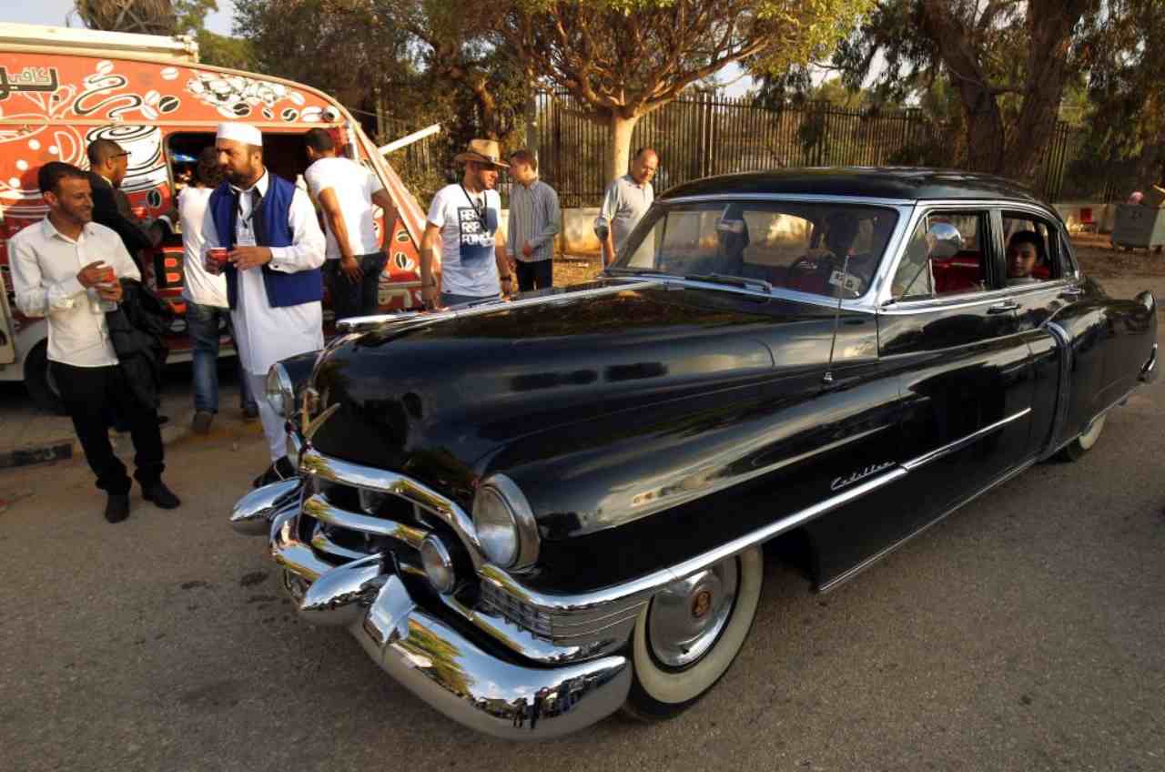Cadillac Auto 