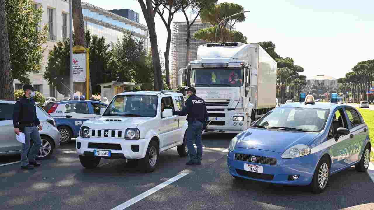 Polizia Auto rubata