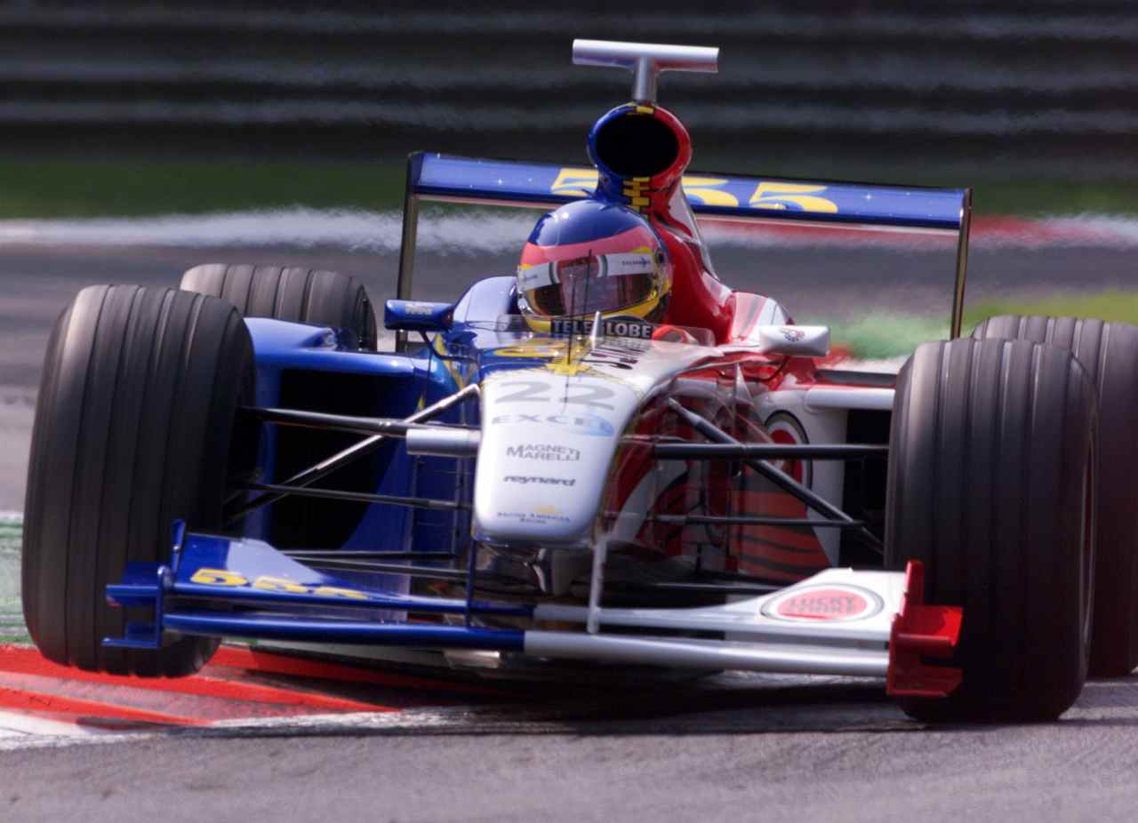 Formula 1, dalla BAR bicolore alla Jordan dorata: le 5 livree più originali - Foto