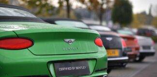 Bentley, Rolls Royce e Porsche: 38 auto di lusso sequestrate a evasore