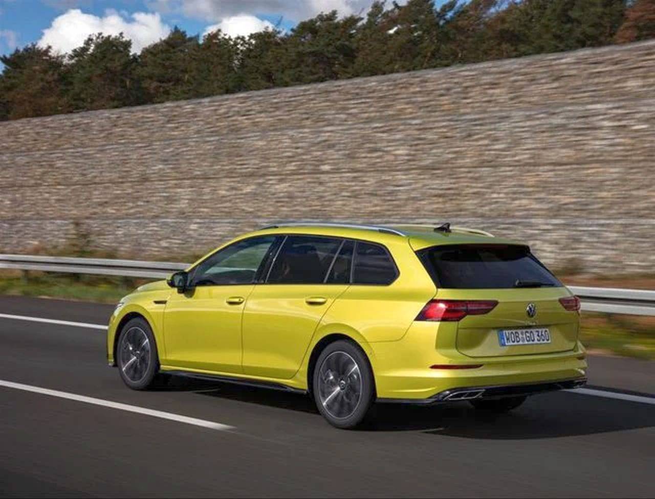 Golf Variant e Alltrack 2021, allestimenti e prezzi delle due wagon