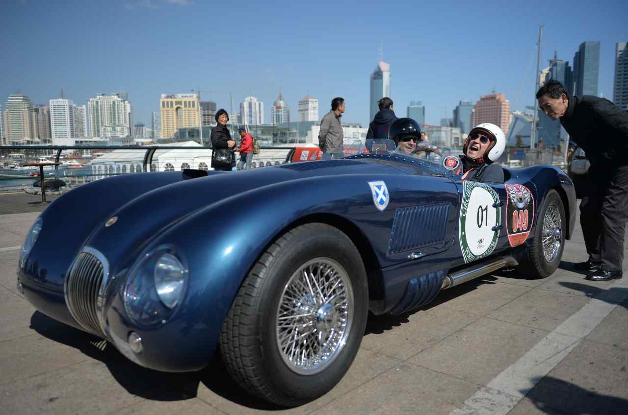 Jaguar C-Type, il fascino di un grande classico