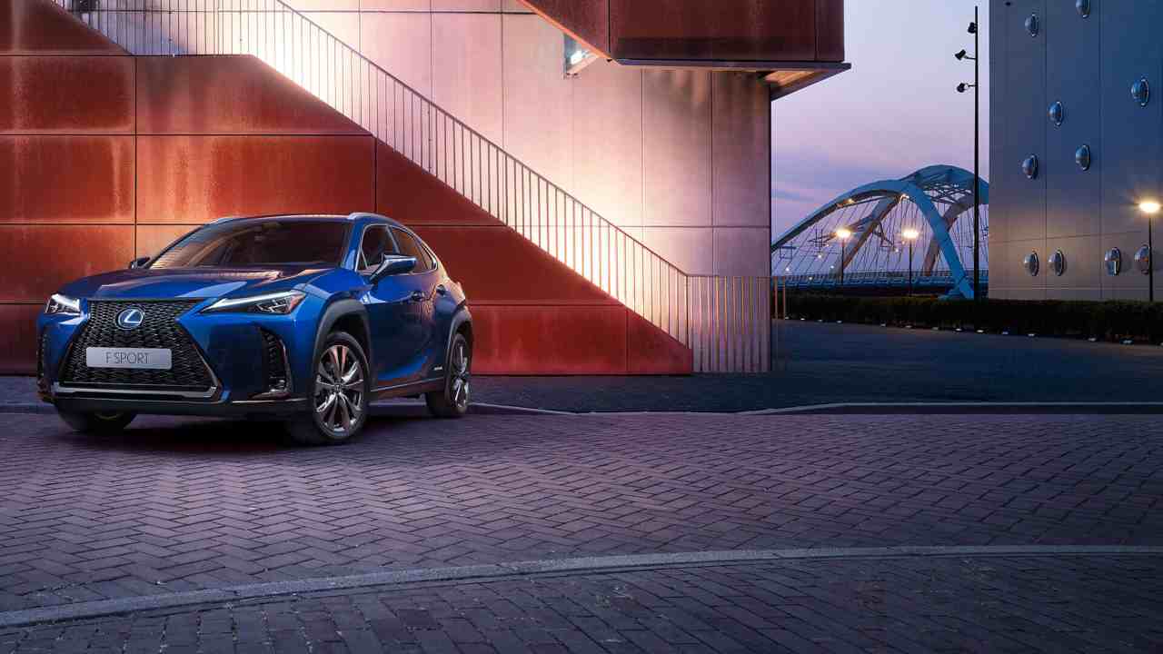 Lexus UX Hybrid