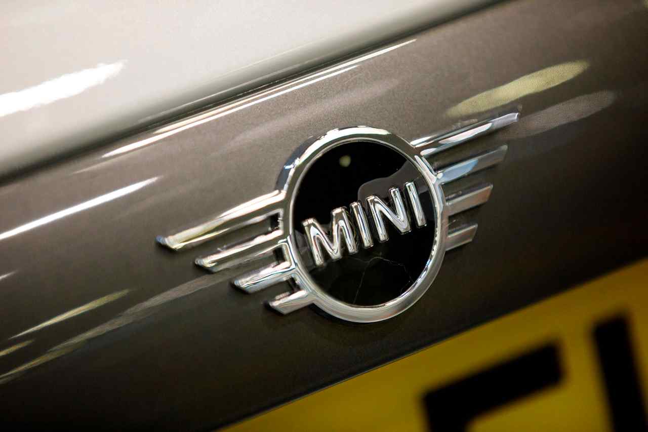 Mini, l'intera gamma si rinnova: allestimenti, caratteristiche, motori