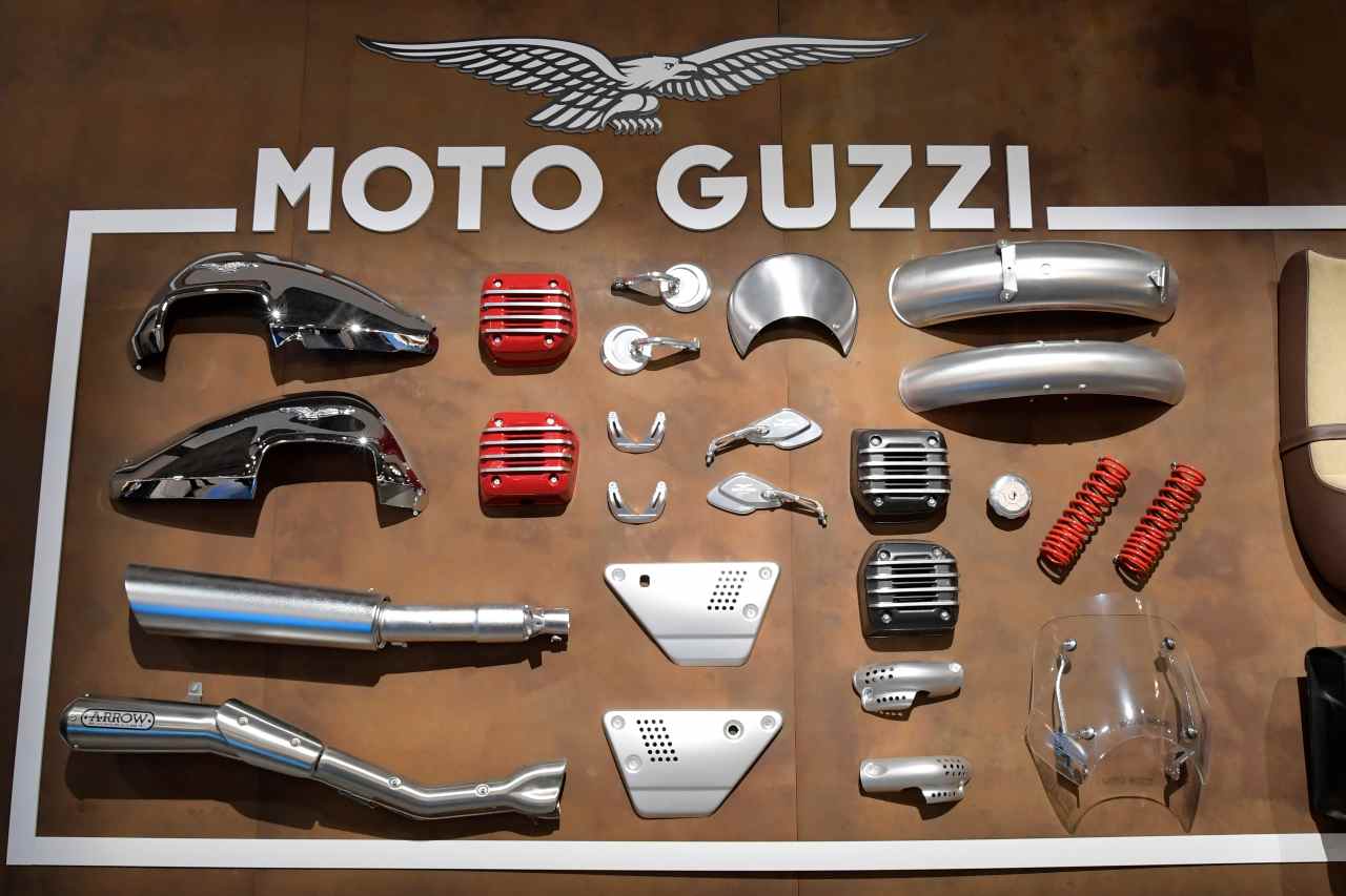 Moto Guzzi V85, la gamma si rinnova: tutte le novità per il 2021