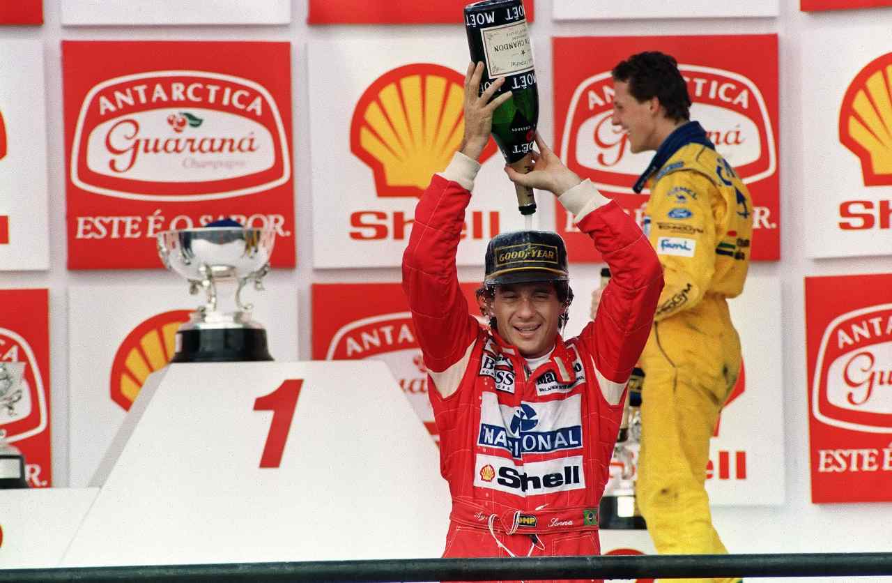 F1 GP Brasile 1993: Senna regala un giorno storico alla McLaren - Video
