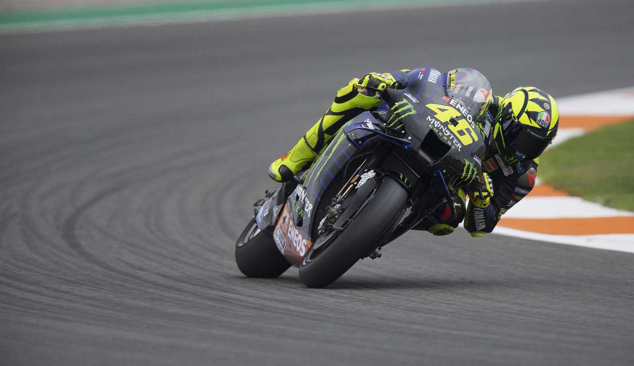 valentino rossi in pista