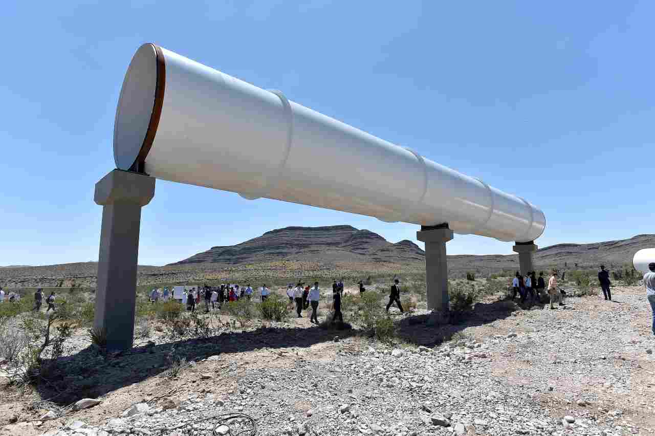 Hyperloop