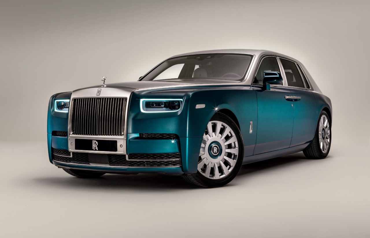 Rolls Royce Phantom Iridescent Opulence