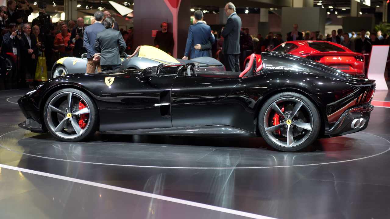 Ferrari SP12 Monza, gioiello della collezione d'auto di Ibrahimovic (foto Getty)