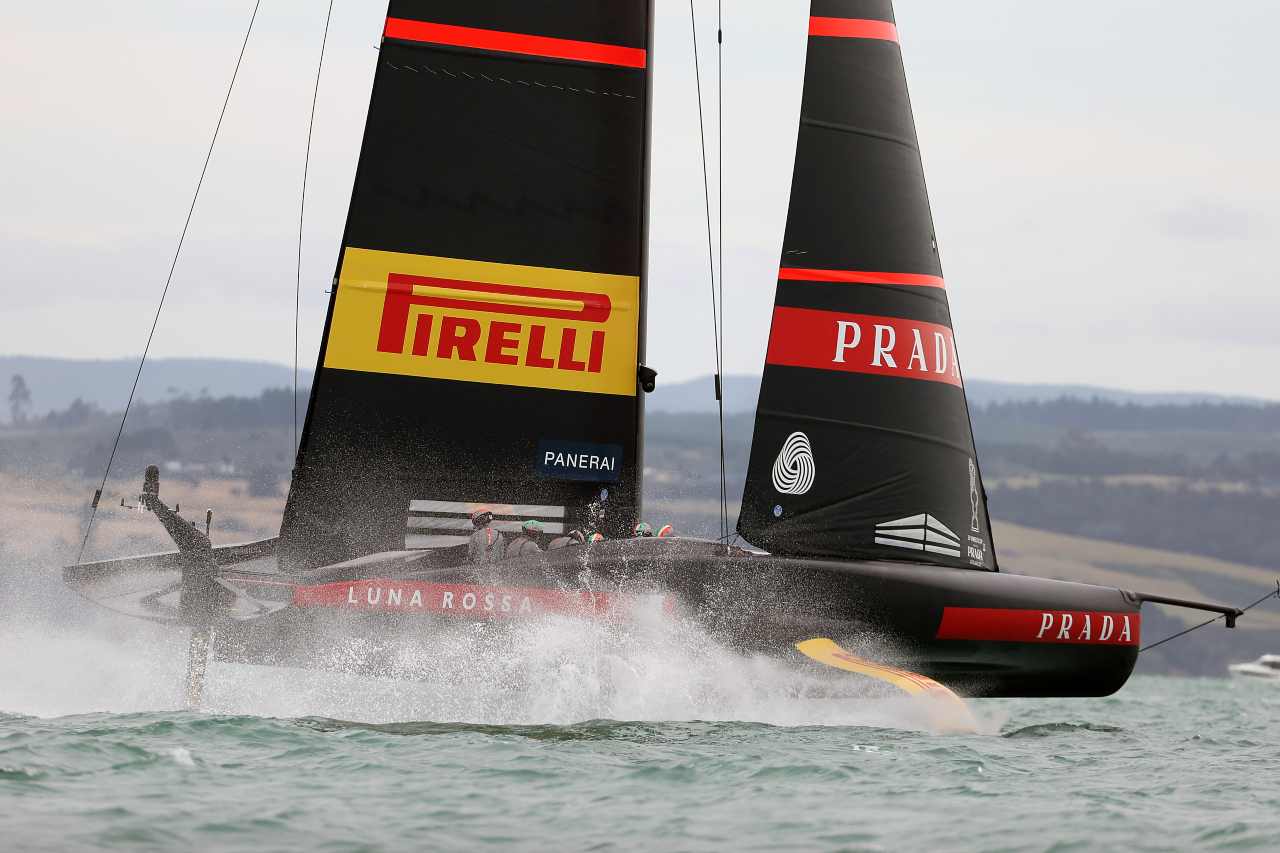 Luna Rossa, stop per lockdown alla Prada Cup: quando torna a gareggiare