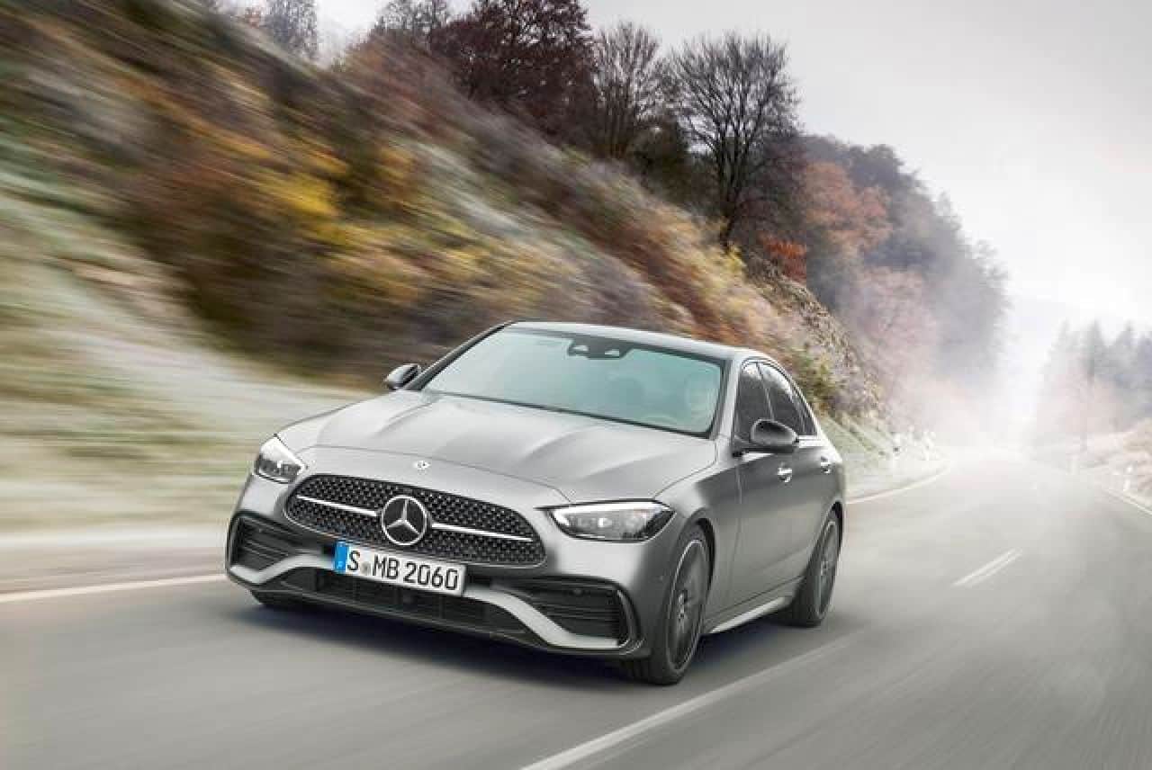 Mercedes Classe C si rinnova: tutte le novità della versione 2021