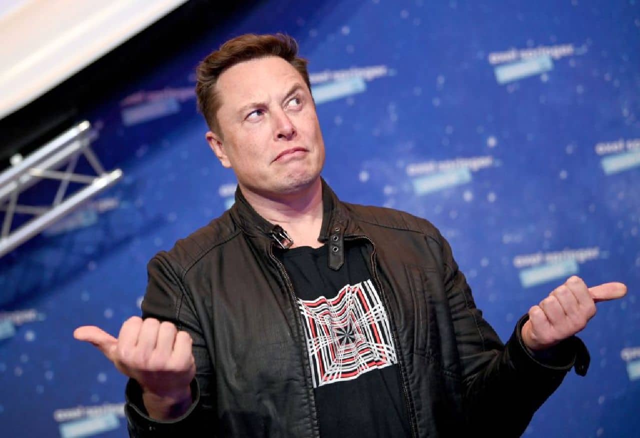 Tesla, Elon Musk non è più l'uomo più ricco del mondo