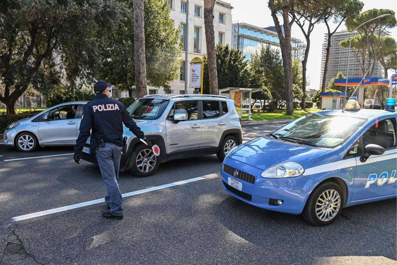 Roma, blocco del traffico domenica 14 febbraio: limitazioni e orari